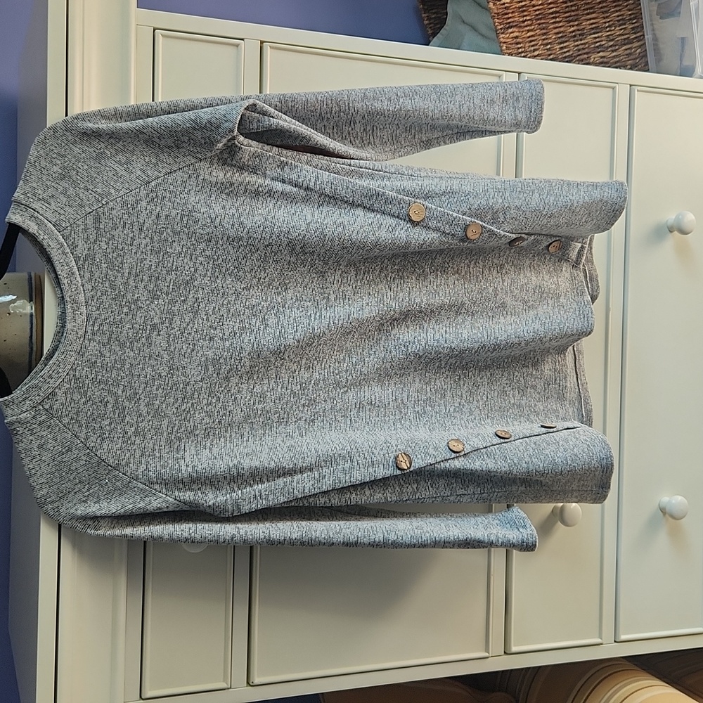 Marled gray tunic with elbow patches and button detail